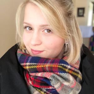 Meet your Posher, Eugenie